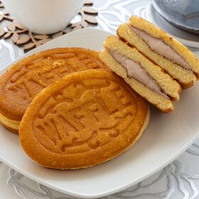 【10個】岡山 「福井堂」 ワッフル いちごセット | ふわふわ生地とフルーティーないちごクリームが相性抜群なワッフルです。